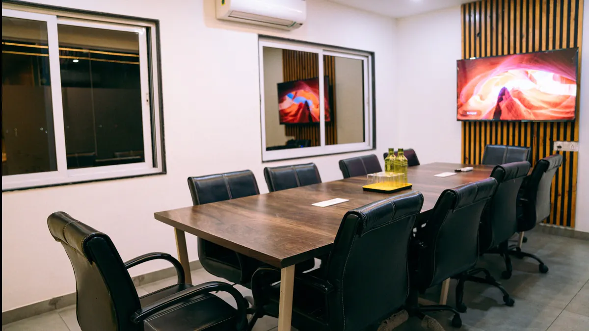 10 Seater Conference Room in Pratap Nagar Main Rd - Eureka Co-Working | GoSpace 6511