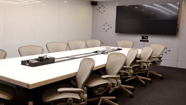  12 Seater Meeting Room in Bandra East - The Executive Centre The Capital | GoSpace 7271