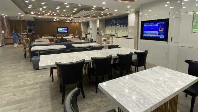  6 Seater Meeting Room