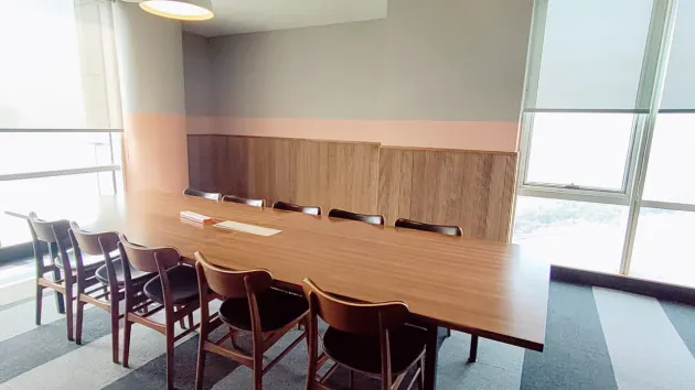 10 Seater Conference Room