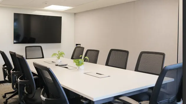 10 Seater Conference Room in Guindy - IndiQube Viceroy | GoSpace 1895