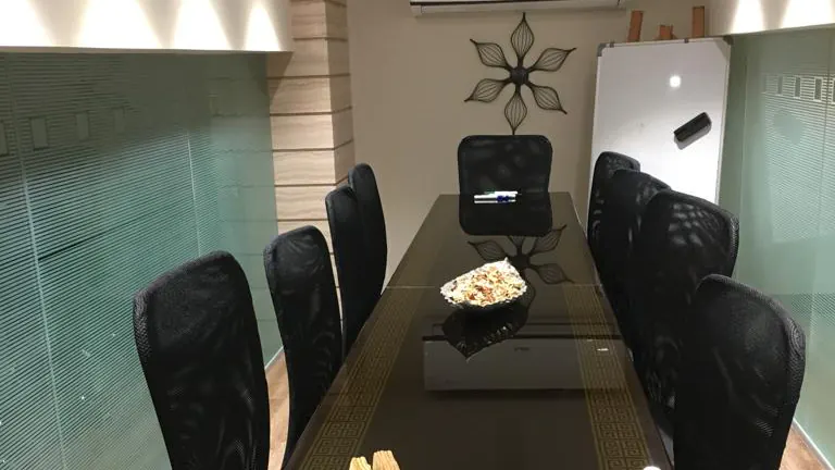10 Seater Conference Room