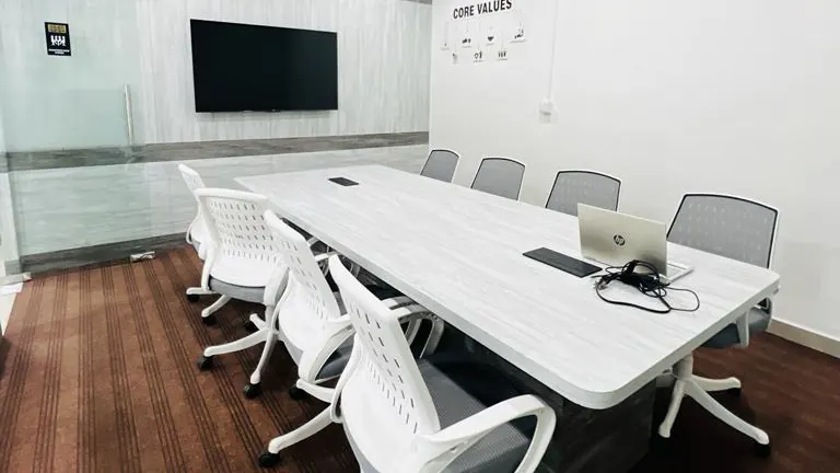 8 Seater Conference Room in Ambikagirinagar - Coworkers Hub | GoSpace 27007