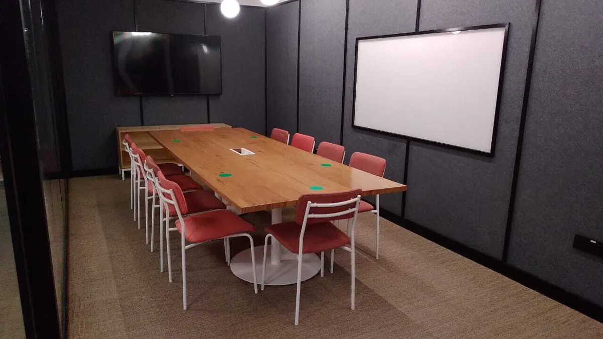 10 Seater Meeting Room in Cybercity - WeWork DLF Forum | GoSpace 8341
