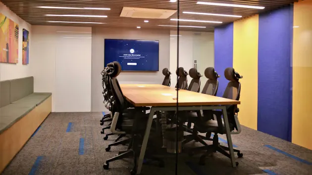 14 Seater Conference Room in Ellisbridge - Connekt Coworking Achalraj | GoSpace 4355