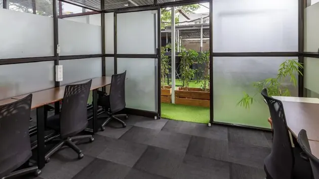 15 Seater Private Cabin in Indiranagar - Beginest Harbour 2 | GoOffice 21014
