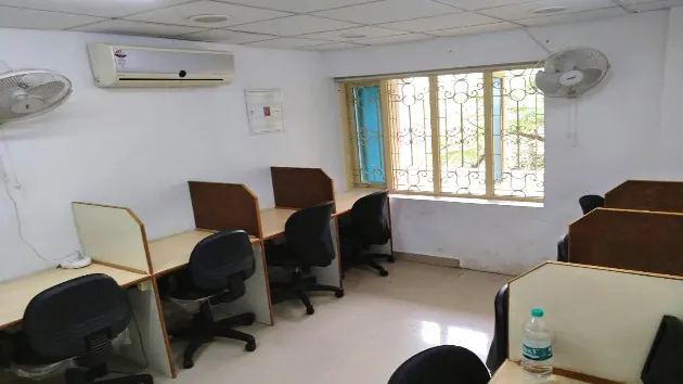 12 Seater Private Cabin in Anna Nagar - Aalaya Workspace | GoOffice 1208