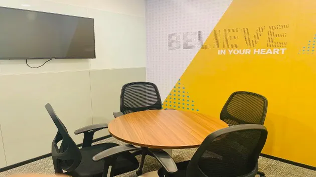 4 Seater Meeting Room in HITEC City - WorkFlo by OYO Hitex | GoSpace 3156