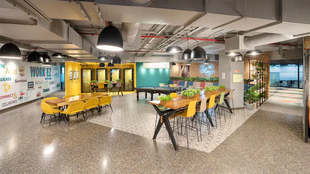 16 Seater Conference Room 