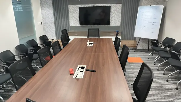 25 Seater Conference Room  in Jankipuram - Cubispace | GoSpace 8740