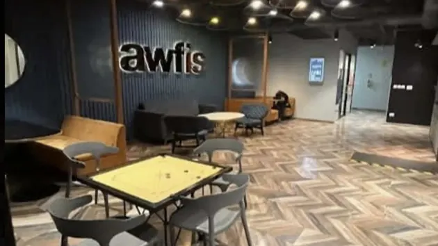 3 Seater Private Cabin in Navi Mumbai - AWFIS Gigaplex IT Park | GoOffice 8883