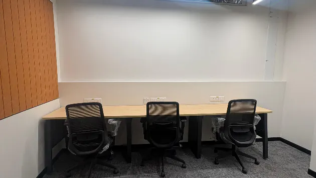 3 Seater Private Cabin in Koramangala - Rainmakers Workspace | GoOffice 20666