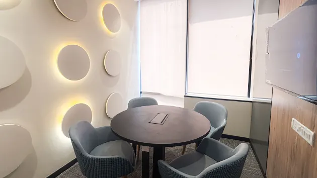4 Seater Conference Room