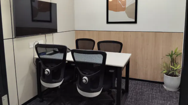 4 Seater Conference Room in Sector 49 - Ofis Square Vatika Business Park 12th Floor | GoSpace 8901