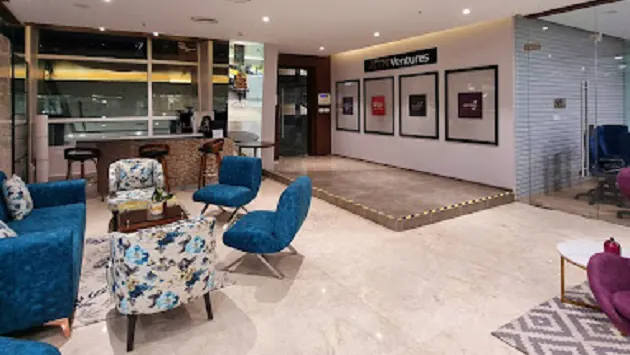 4 Seater Meeting Room