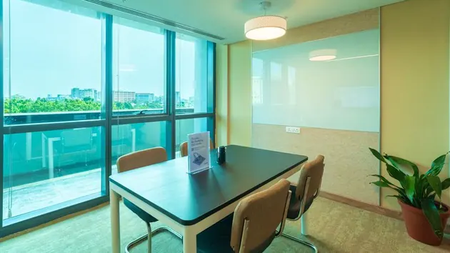 4 Seater Meeting Room in Guindy - WeWork Olympia Cyberspace | GoSpace 1750