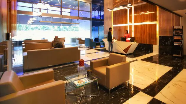 4 Seater Meeting Room