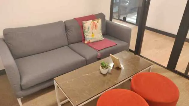 4 Seater Meeting Room in Sector 18 - WeWork Blue One Square | GoSpace 8583
