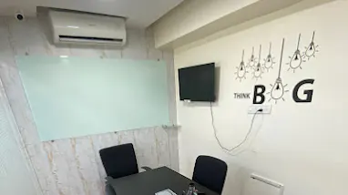 4 Seater Meeting Room