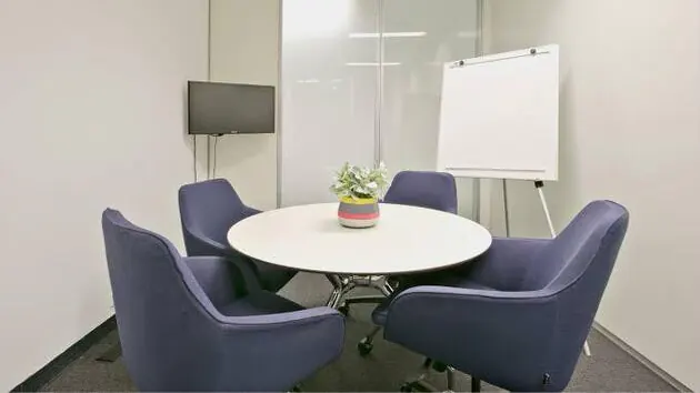 4 Seater Meeting Room in Gota - Ganesh Glory 11 | GoSpace 4275