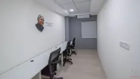 6 Seater Private Cabin