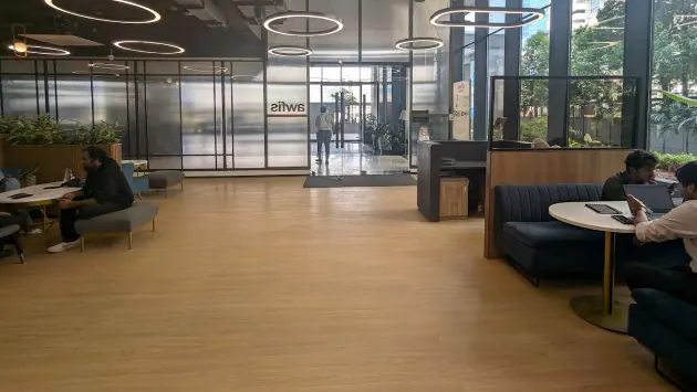 4 Seater Private Cabin