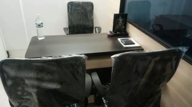 4 Seater Private Cabin in Zirakpur - AWFIS Zirakpur | GoOffice 9322