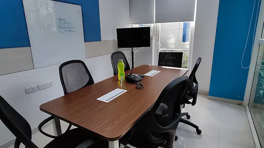 5 Seater Meeting Room in Guindy - Dhwarco KKM | GoSpace 1290