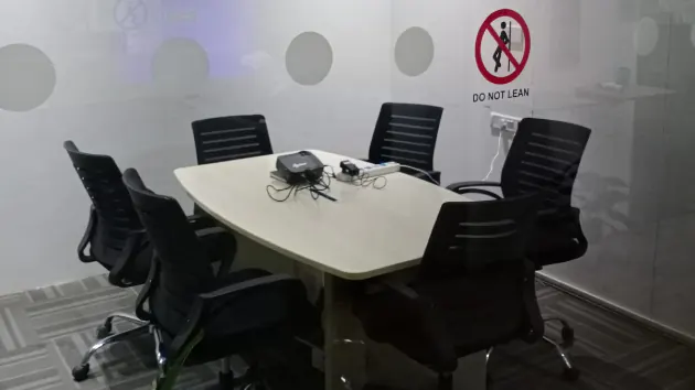 6 Seater Meeting Room in Kandivali West - Bloomdesk Coworking Space 4.0 | GoSpace 7354