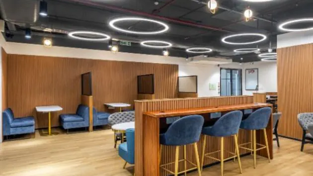 6 Seater Meeting Room