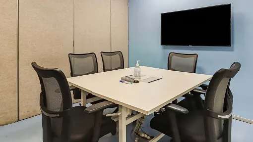 6 Seater Meeting Room in Vashi - AWFIS Vashi | GoSpace 7281
