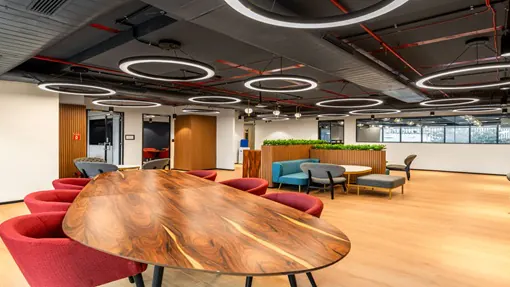 6 Seater Meeting Room