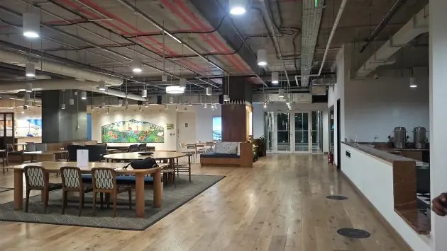 6 Seater Private Cabin in Financial District - WeWork Rajapushpa Summit | GoOffice 3523