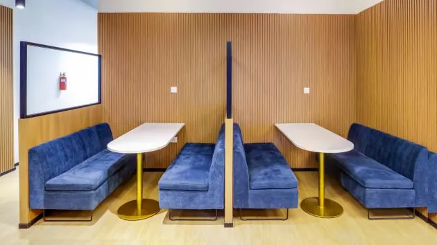 6 Seater Private Cabin