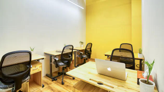 6 Seater Private Cabin in Paschim Vihar - Covork Coworking Space | GoOffice 7541