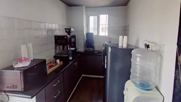 6 Seater Private Cabin
