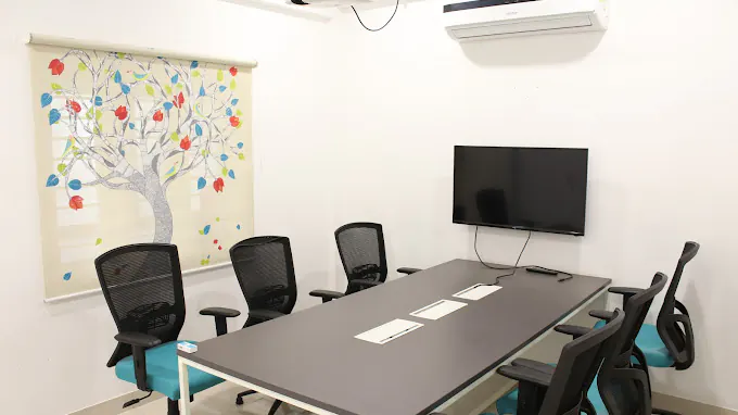 6 Seater Meeting Room in Koregaon Park - Inscape Coworking | GoSpace 6349
