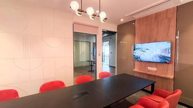 8 Seater Conference Room