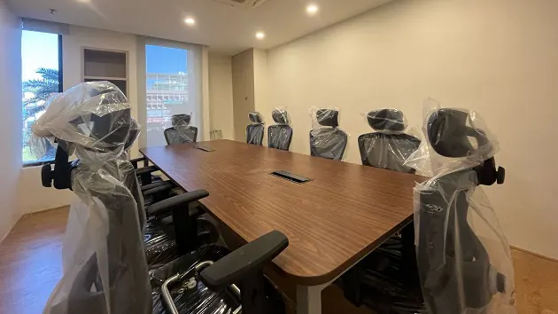 10 Seater Conference Room in Thousand Lights - Crescent Innovation Incubation Council | GoSpace 1912