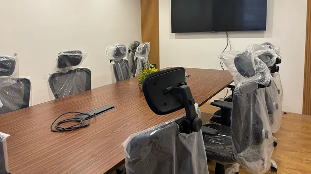 10 Seater Conference Room