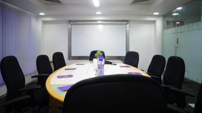8 Seater Conference Room