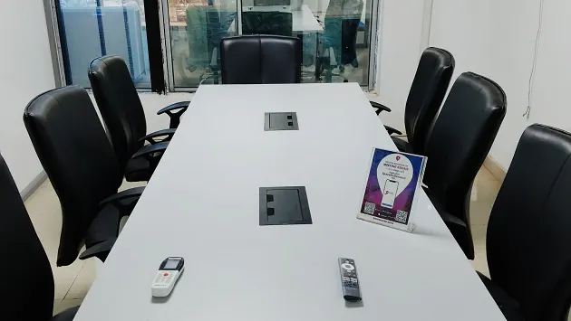 8 Seater Conference Room in Telibandha - MyBranch | GoSpace 33002