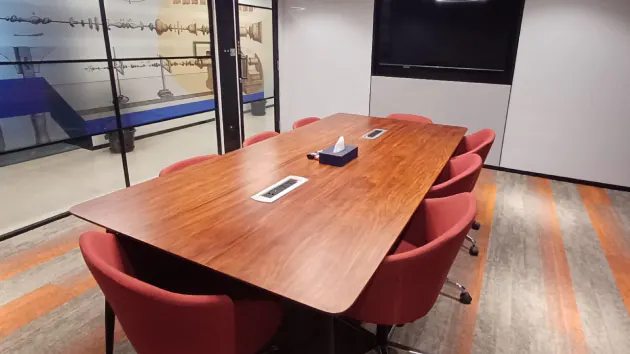 8 Seater Meeting Room in Porur - AWFIS Centre Point 2 | GoSpace 1929