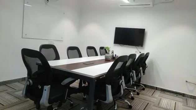 9 Seater Meeting Room