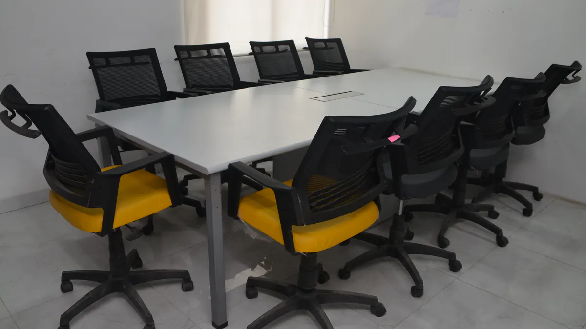 9 Seater Conference Room in Bailey Road - Drowsy Monks Co-Working | GoSpace 9202
