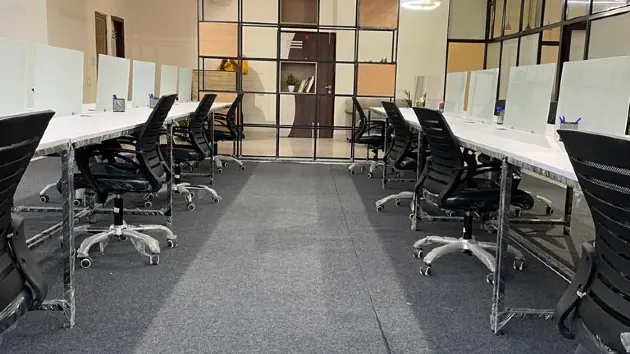 Open Desks in Mansarovar - Co-Work Town | GoOffice 22015
