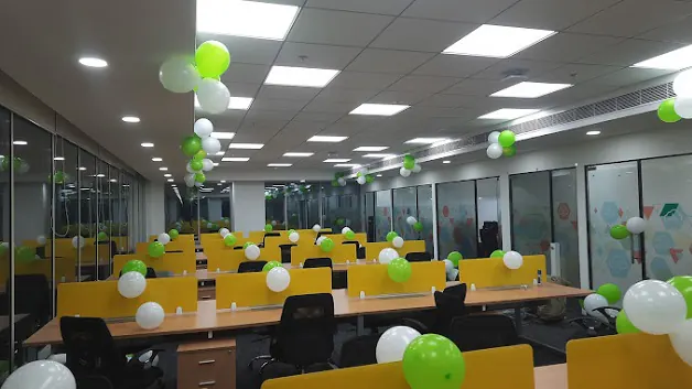 Dedicated Desks | Ernakulam in Seaport Airport Road - Incuspaze Infra Futura Mall | GoOffice 4235