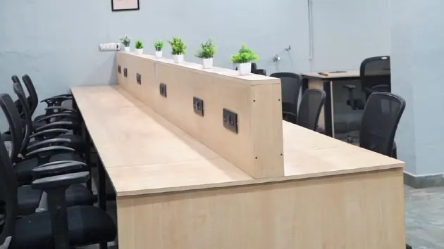 Open Desks in Phase 2 - Eraya Co-Working Space | GoOffice 9325