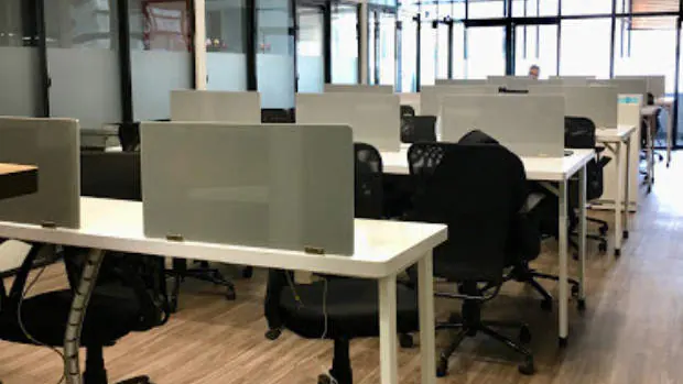 Dedicated Desks in Borivali East - Bloomdesk Coworking Space 3.1 | GoOffice 7267