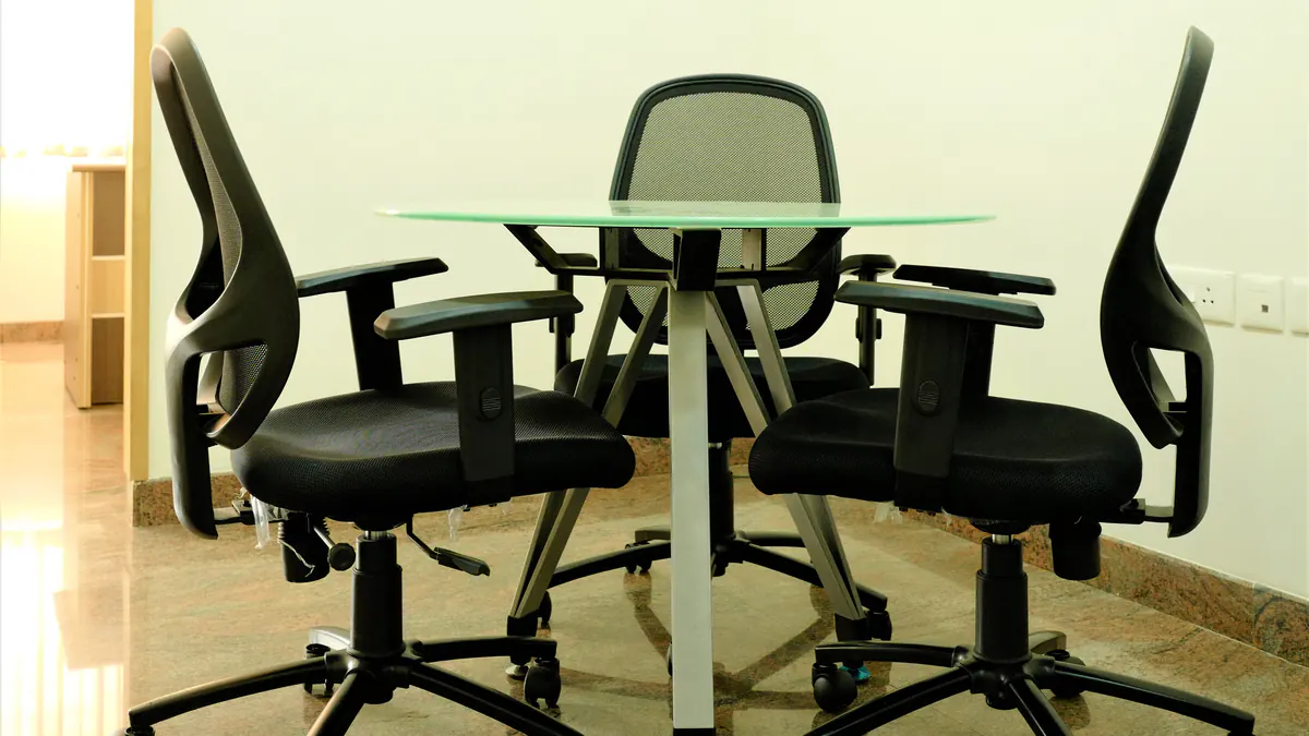 3 Seater Meeting Room in PN Palayam - Vaanagam | GoSpace 4017